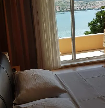Boutique Villa Revelin Bed & Breakfast 3*