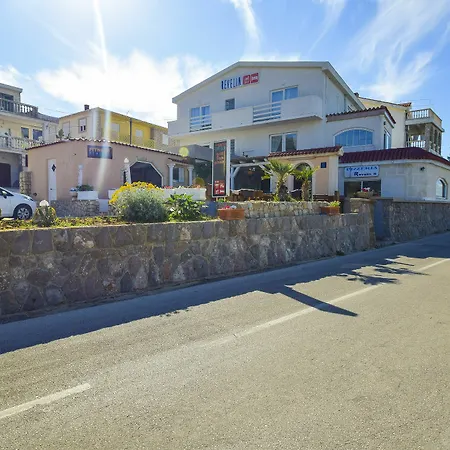 Boutique Villa Revelin Bed & Breakfast 3*