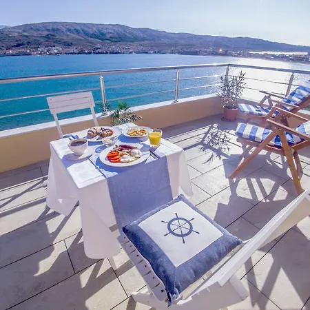 Boutique Villa Revelin Bed & Breakfast