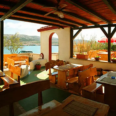 Boutique Villa Revelin Pag Town