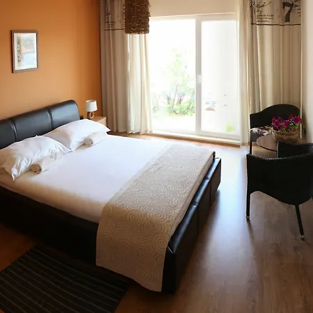 Boutique Villa Revelin Bed & Breakfast