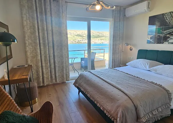 Bed & Breakfast Boutique Revelin Pag Town