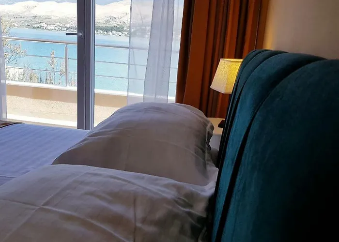 Boutique Revelin 3* Pag Town