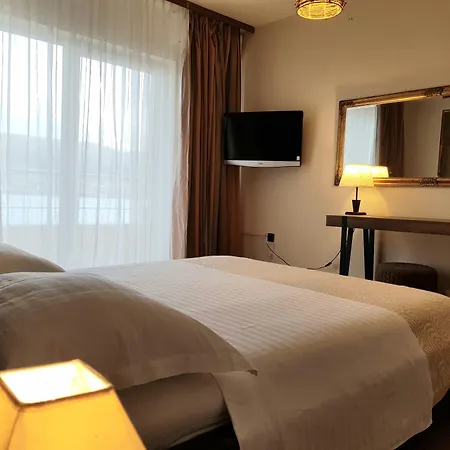 Boutique Revelin B&B 파그