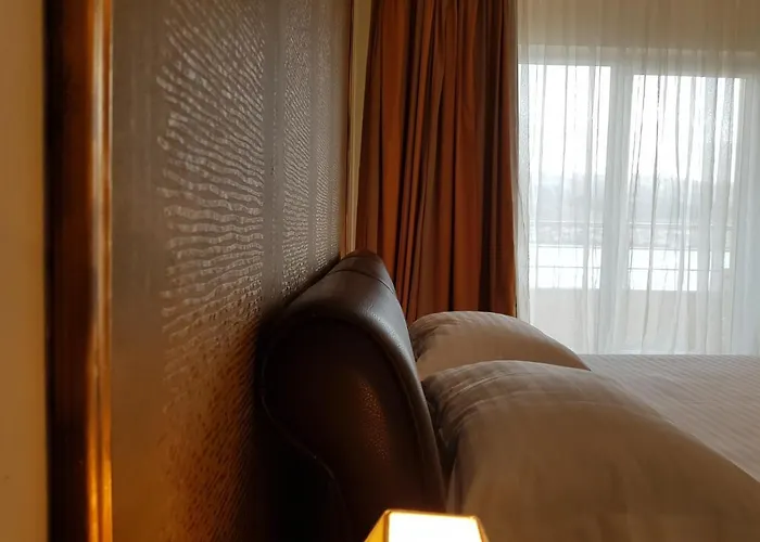 B&B Boutique Revelin 파그