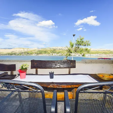 Boutique Revelin 3* Pag Town