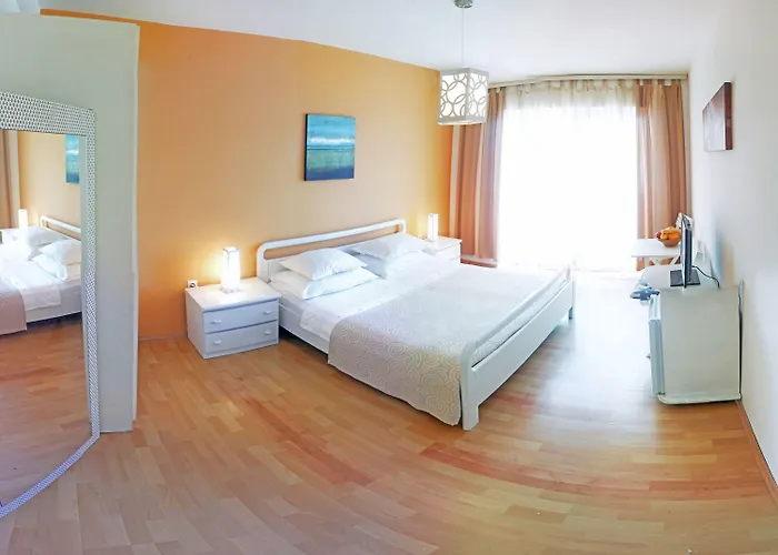 Frühstückspension Boutique Villa Revelin 3*